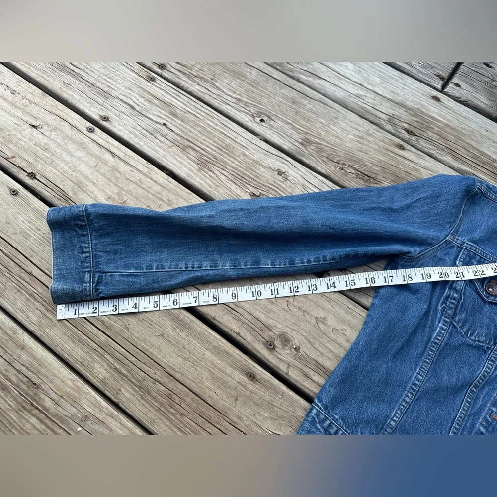 Retro DKNY Jeans Sport Blue Denim Jacket, Size M - Picture 5 of 9